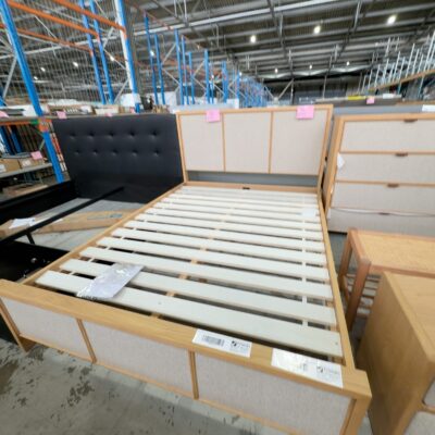 NEW LIONEL QUEEN SIZE BEDFRAME, AMERICAN OAK, BEIGE FABRIC