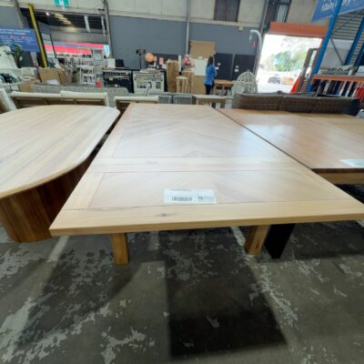 EX DISPLAY FLINDERS 2100MM TO 3000MM EXTENSION DINING TABLE, HERRINGBONE DESIGN, MESSMATE TIMBER, SOLD AS IS