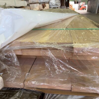 240X33 TASMANIAN OAK F/J LAM PRIME GRADE STRINGERS-5/4.2 7/4.0 16/3.7