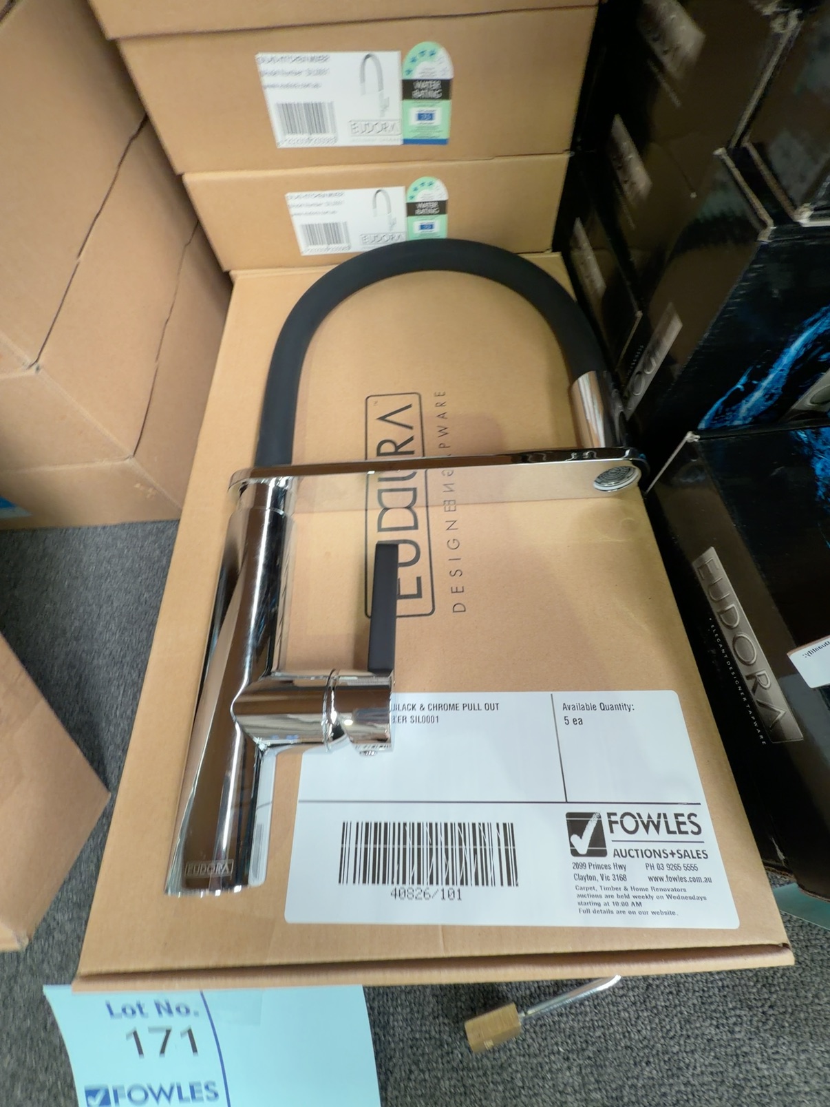 NEW SILAS BLACK & CHROME PULL OUT KITCHEN MIXER SIL0001 NEW SILAS BLACK & CHROME PULL OUT KITCHEN MIXER SIL0001