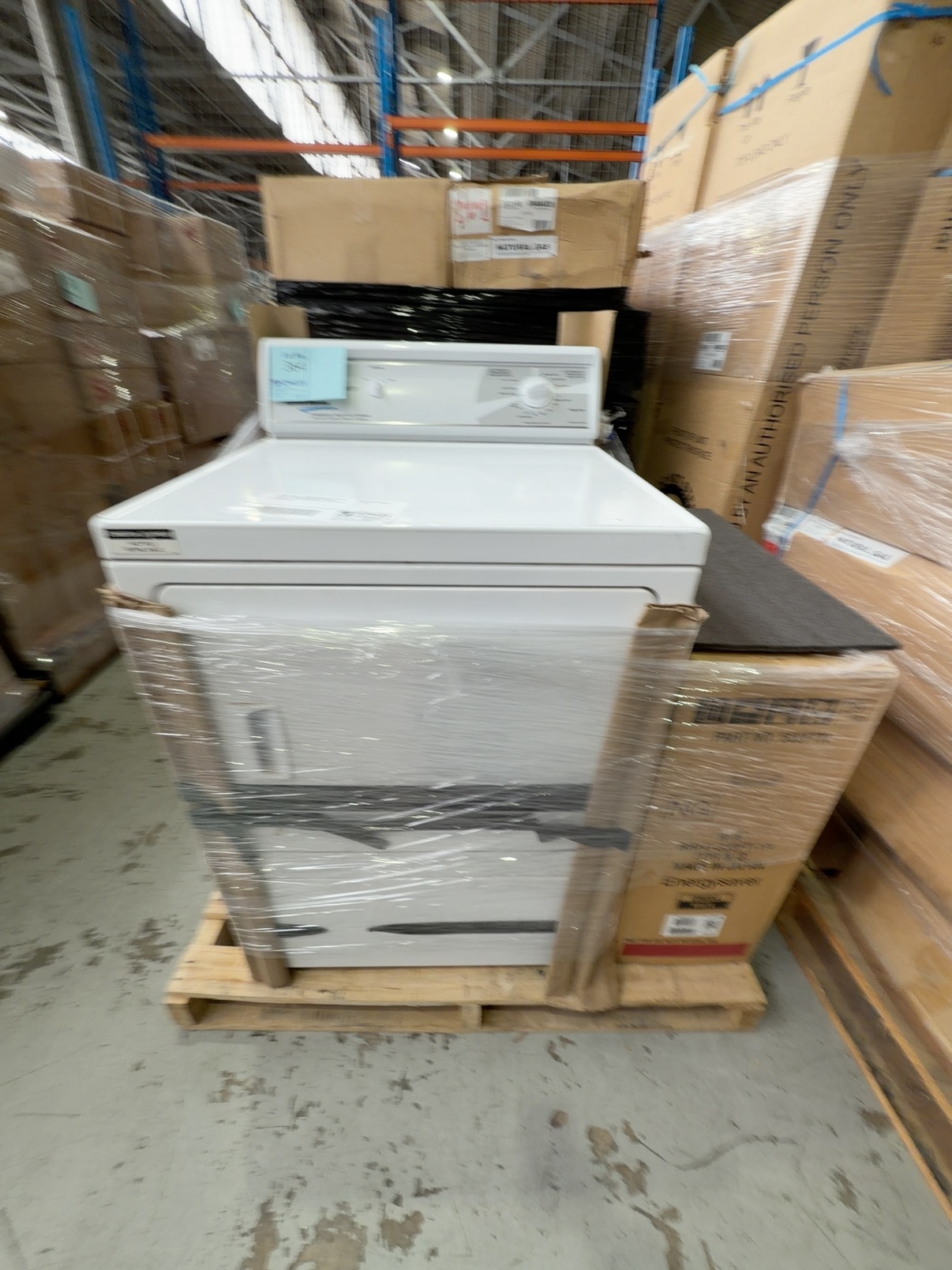 MIXED PALLET, WESTINGHOUSE GAS 900MM COOKTOP, RINNAI NATURAL GAS SPACE HEATER, & SPEED QUEEN DRYER, SOLD AS IS NO WARRANTY MIXED PALLET, WESTINGHOUSE GAS 900MM COOKTOP, RINNAI NATURAL GAS SPACE HEATER, & SPEED QUEEN DRYER, SOLD AS IS NO WARRANTY