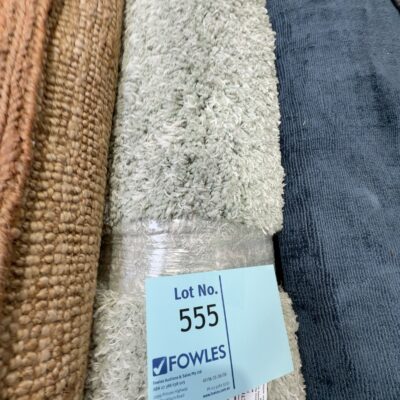 EX STAGING - FLOOR RUG SOLD AS IS EX STAGING - FLOOR RUG SOLD AS IS