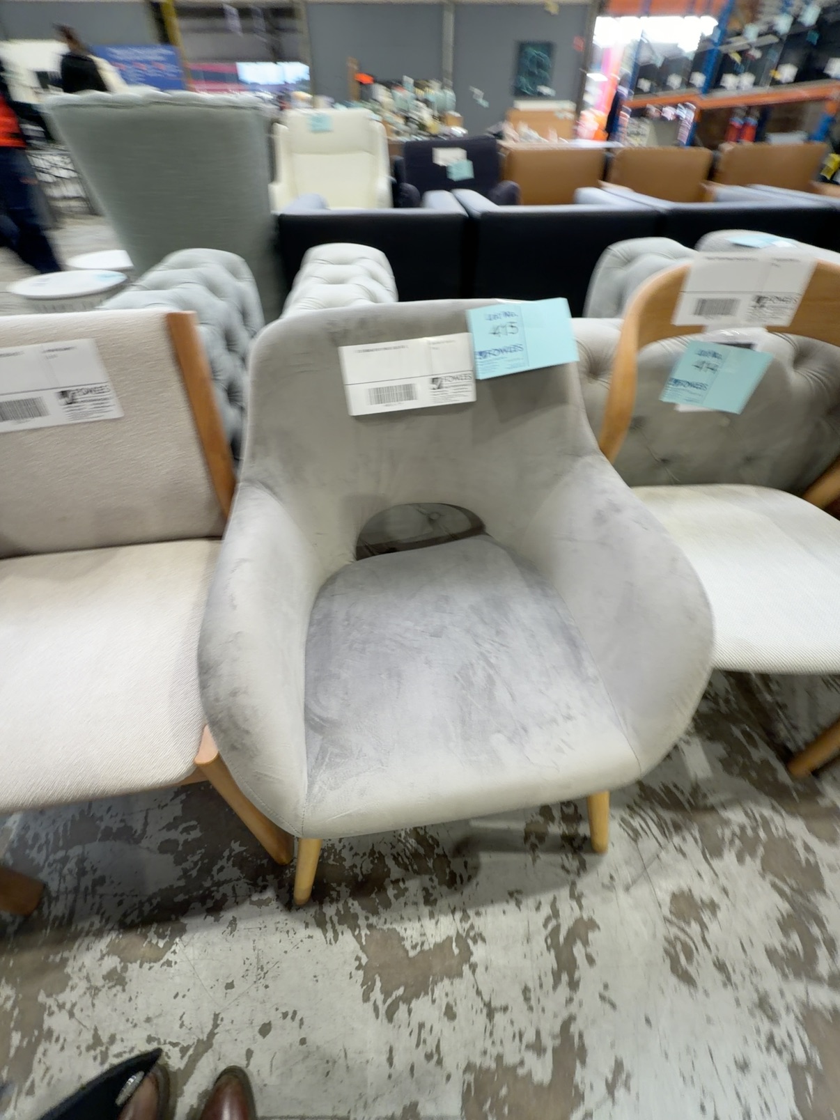 EX STAGING GREY CHAIR, SOLD AS IS EX STAGING GREY CHAIR, SOLD AS IS