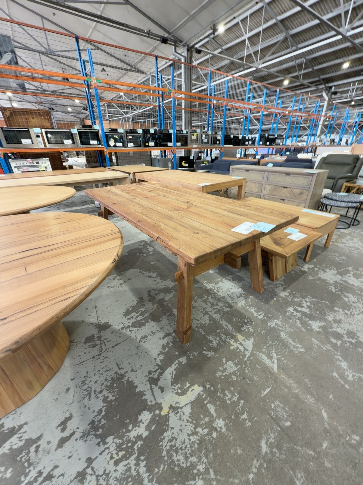 NEW AMALFI ELROI RECLAIMED PINE RUSTIC TIMBER DINING TABLE 2200MM RRP$1999 NEW AMALFI ELROI RECLAIMED PINE RUSTIC TIMBER DINING TABLE 2200MM RRP$1999
