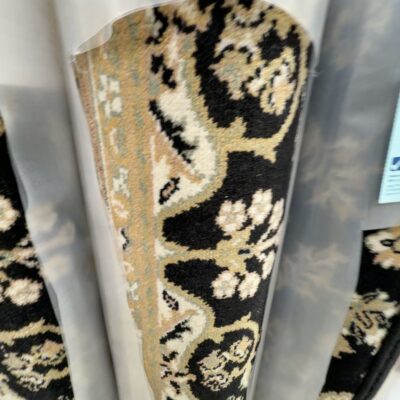 BRAND NEW PURE NZ WOOL RUG 1900MM X 2800MM RRP$999, SOLD AS IS BRAND NEW PURE NZ WOOL RUG 1900MM X 2800MM RRP$999, SOLD AS IS
