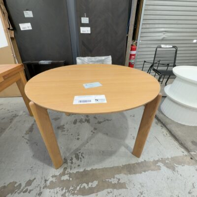 EX DISPLAY ARIES 1200MM OAK VENEER DINING TABLE - VENEER ON EDGES CHIPPED & LIFTING SOLD AS IS EX DISPLAY ARIES 1200MM OAK VENEER DINING TABLE - VENEER ON EDGES CHIPPED & LIFTING SOLD AS IS