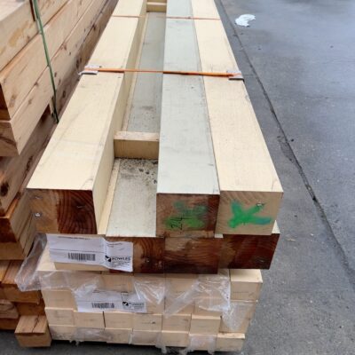 135X135 PRIMED PINE POSTS 8/2.4 135X135 PRIMED PINE POSTS 8/2.4