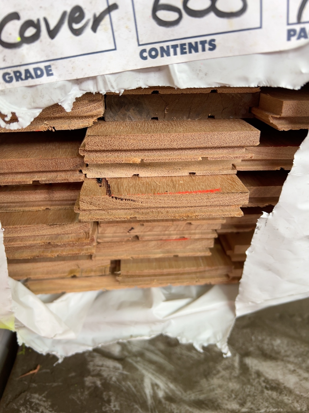 85X14 BLACKBUTT COVER GRADE OVERLAY FLOORING 85X14 BLACKBUTT COVER GRADE OVERLAY FLOORING