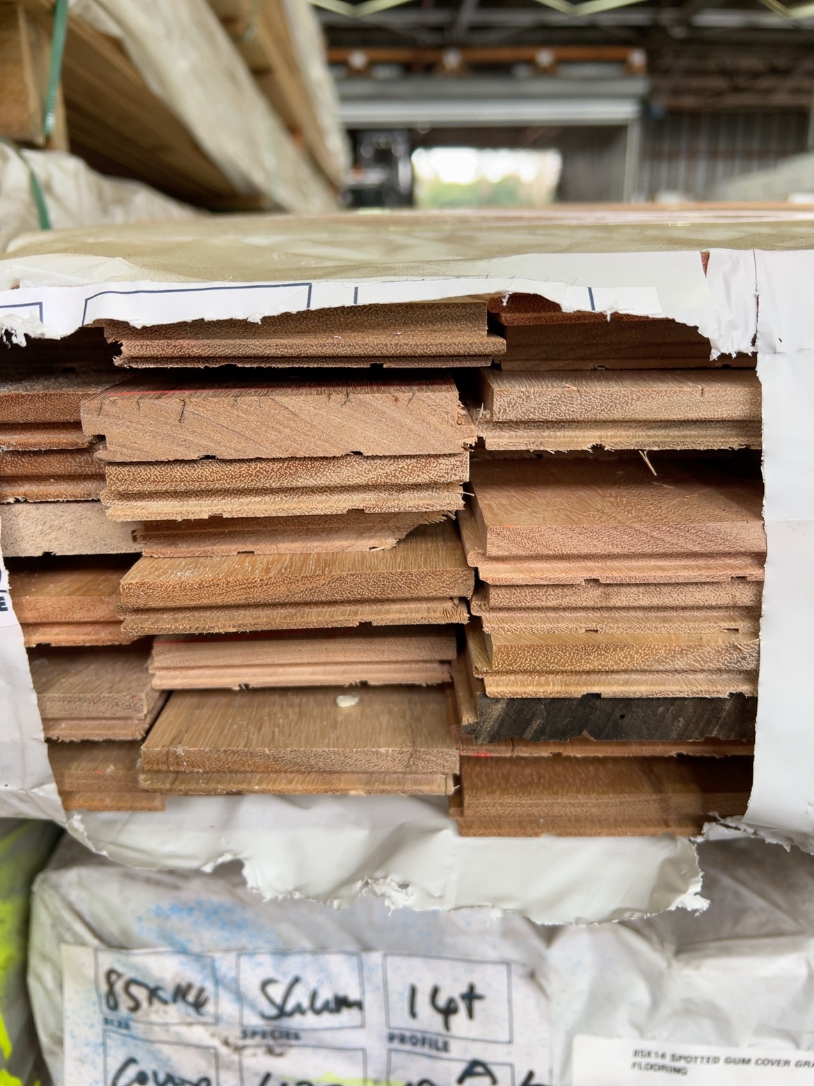 85X14 SPOTTED GUM COVER GRADE OVERLAY FLOORING 85X14 SPOTTED GUM COVER GRADE OVERLAY FLOORING