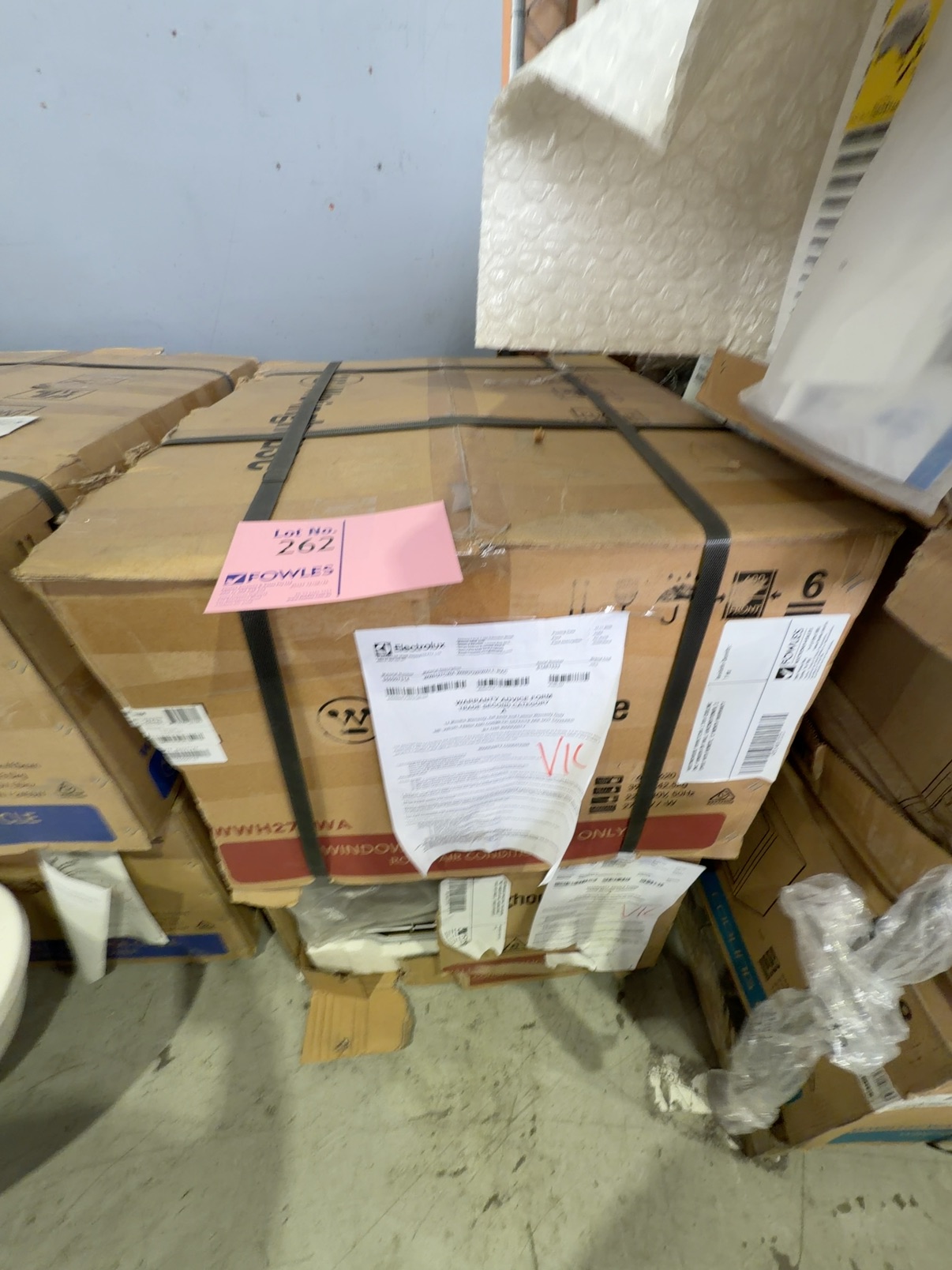 WESTINGHOUSE WWH27CWA 2.7KW COOLING ONLY WINDOW OR WALL AIRCONDITIONER, 3 SPEED WITH REMOTE, 12 MONTH WARRANTY WESTINGHOUSE WWH27CWA 2.7KW COOLING ONLY WINDOW OR WALL AIRCONDITIONER, 3 SPEED WITH REMOTE, 12 MONTH WARRANTY