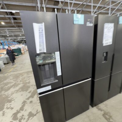 WESTINGHOUSE WQE6170BB BLACK QUAD DOOR FRIDGE WITH ICE AND WATER, 609 LITRE WITH FLEXIBLE DOOR THAT CAN BE FRIDGE OR FREEZER, HUMIDITY CONTROLLED CRISPERS, SNACKZONE, WITH 12 MONTH WARRANTY WESTINGHOUSE WQE6170BB BLACK QUAD DOOR FRIDGE WITH ICE AND WATER, 609 LITRE WITH FLEXIBLE DOOR THAT CAN BE FRIDGE OR FREEZER, HUMIDITY CONTROLLED CRISPERS, SNACKZONE, WITH 12 MONTH WARRANTY