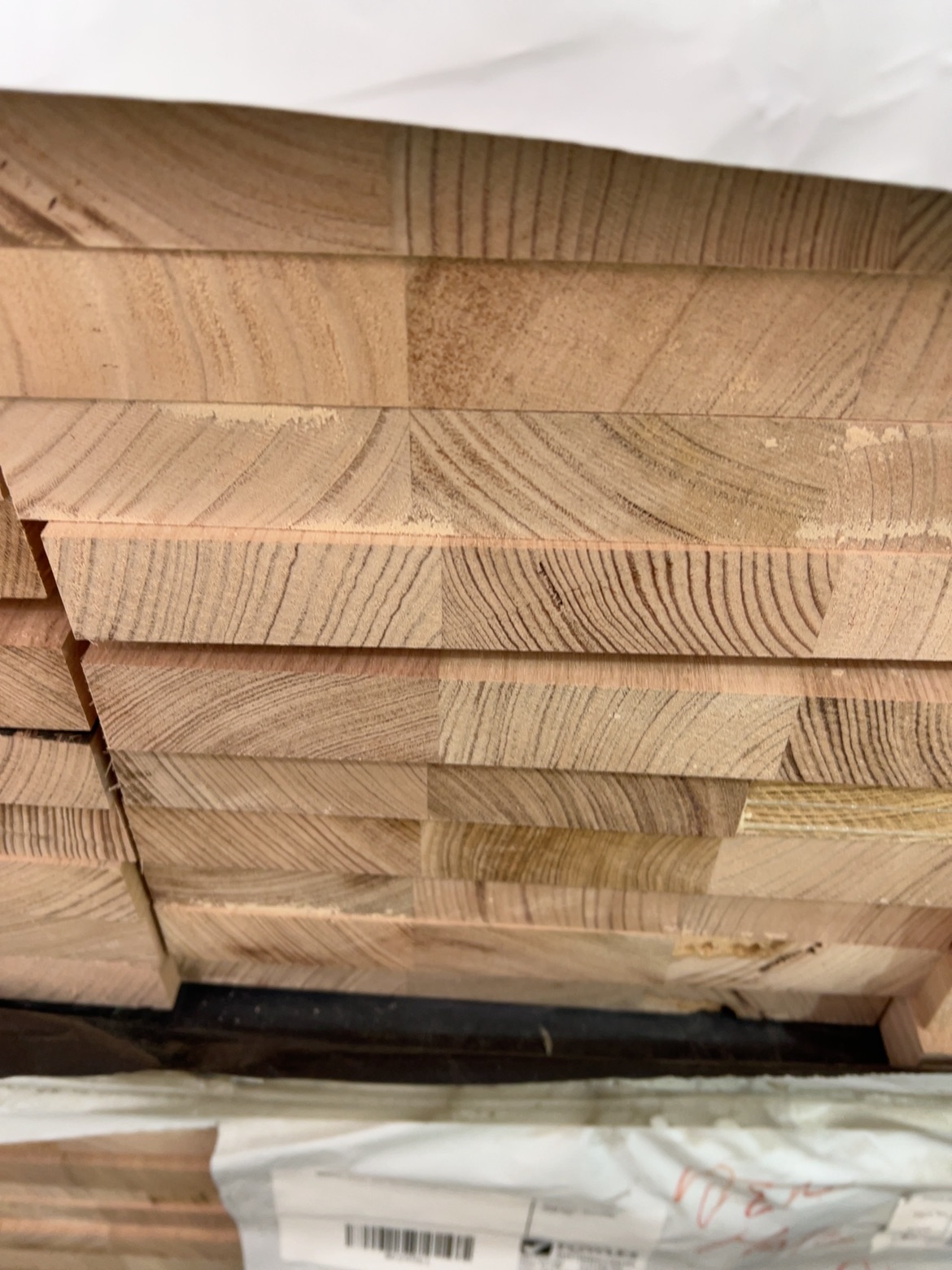 285X33 AUST OAK DAR STD LAM KD HARDWOOD STAIR TREADS- 45/0.9 285X33 AUST OAK DAR STD LAM KD HARDWOOD STAIR TREADS- 45/0.9