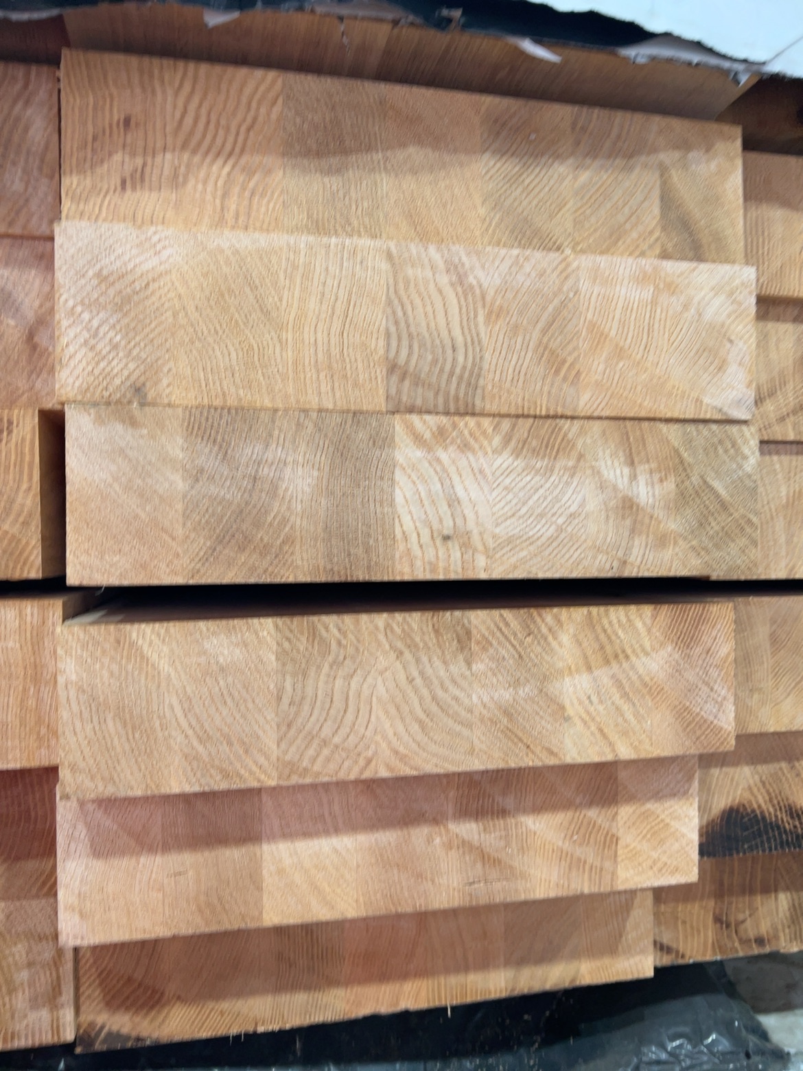 290X68 GLACIAL OAK STD LAM KD HARDWOOD STAIR TREADS- 21/0.9 290X68 GLACIAL OAK STD LAM KD HARDWOOD STAIR TREADS- 21/0.9