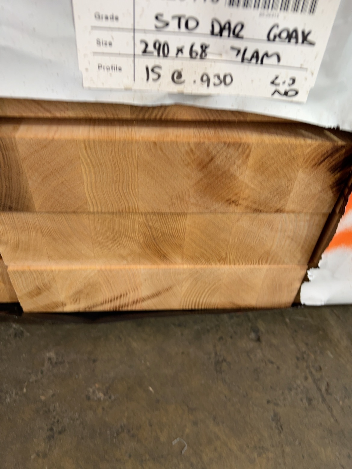 290X68 GLACIAL OAK DAR LAM STANDARD GRADE KD HARDWOOD STAIR TREADS- 15/0.93 290X68 GLACIAL OAK DAR LAM STANDARD GRADE KD HARDWOOD STAIR TREADS- 15/0.93