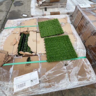 PALLET OF ARTIFICIAL GRASS TILES 300 X 300MM, 34 BOXES, 34SQM PALLET OF ARTIFICIAL GRASS TILES 300 X 300MM, 34 BOXES, 34SQM