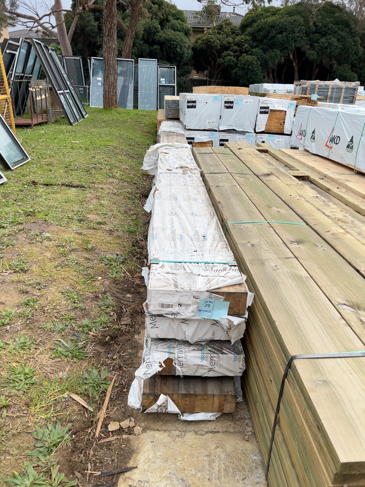 480X130 TAS OAK GL18 LAMINATED BEAMS-4/9.0 480X130 TAS OAK GL18 LAMINATED BEAMS-4/9.0