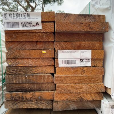 300X50 PINE MERCH R/SAWN 22/3.6 (THIS PACK IS AGED STOCK AND SOLD AS IS) 300X50 PINE MERCH R/SAWN 22/3.6 (THIS PACK IS AGED STOCK AND SOLD AS IS)