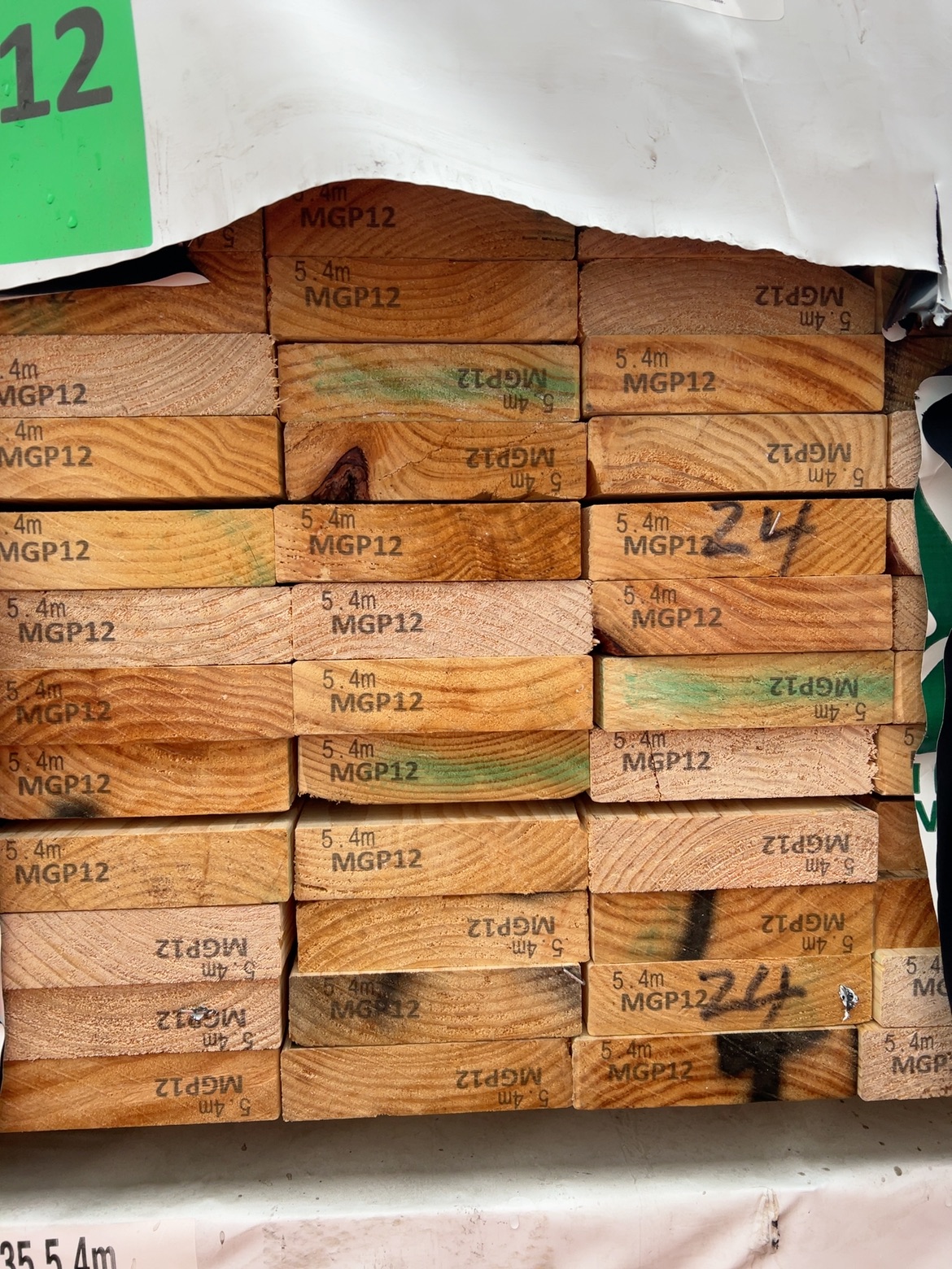 140X35 PINE MGP12 90/5.4 140X35 PINE MGP12 90/5.4