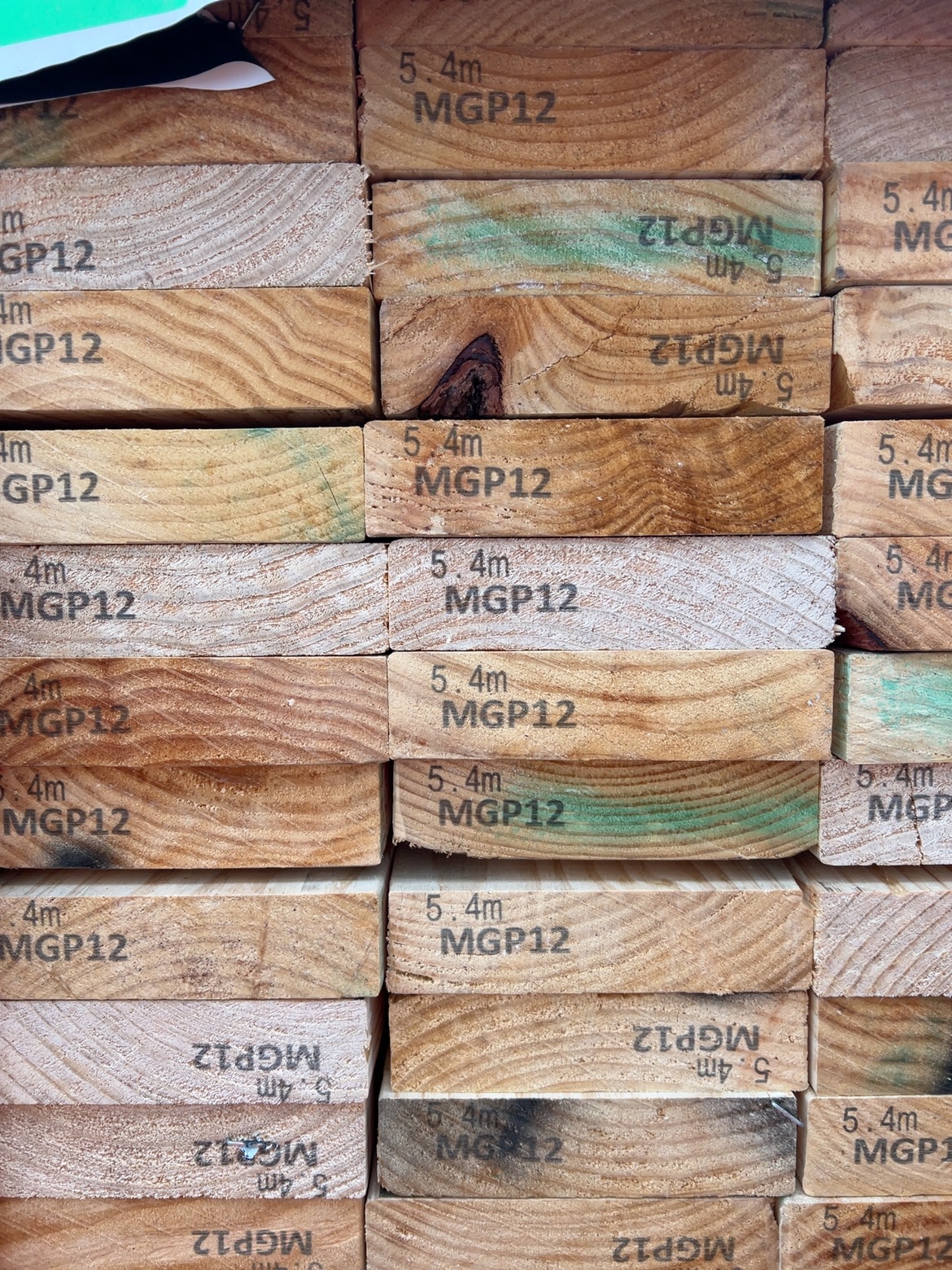 140X35 PINE MGP12 90/5.4 140X35 PINE MGP12 90/5.4