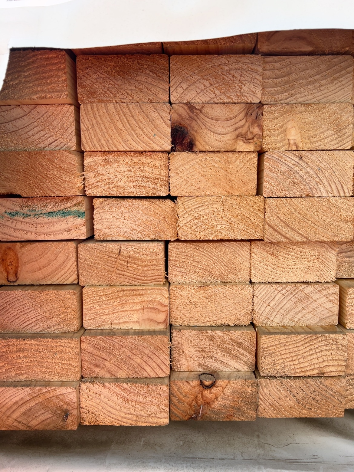 90X45 MGP10 PINE-112/4.5 (THIS PACK IS AGED STOCK AND SOLD AS IS) 90X45 MGP10 PINE-112/4.5 (THIS PACK IS AGED STOCK AND SOLD AS IS)