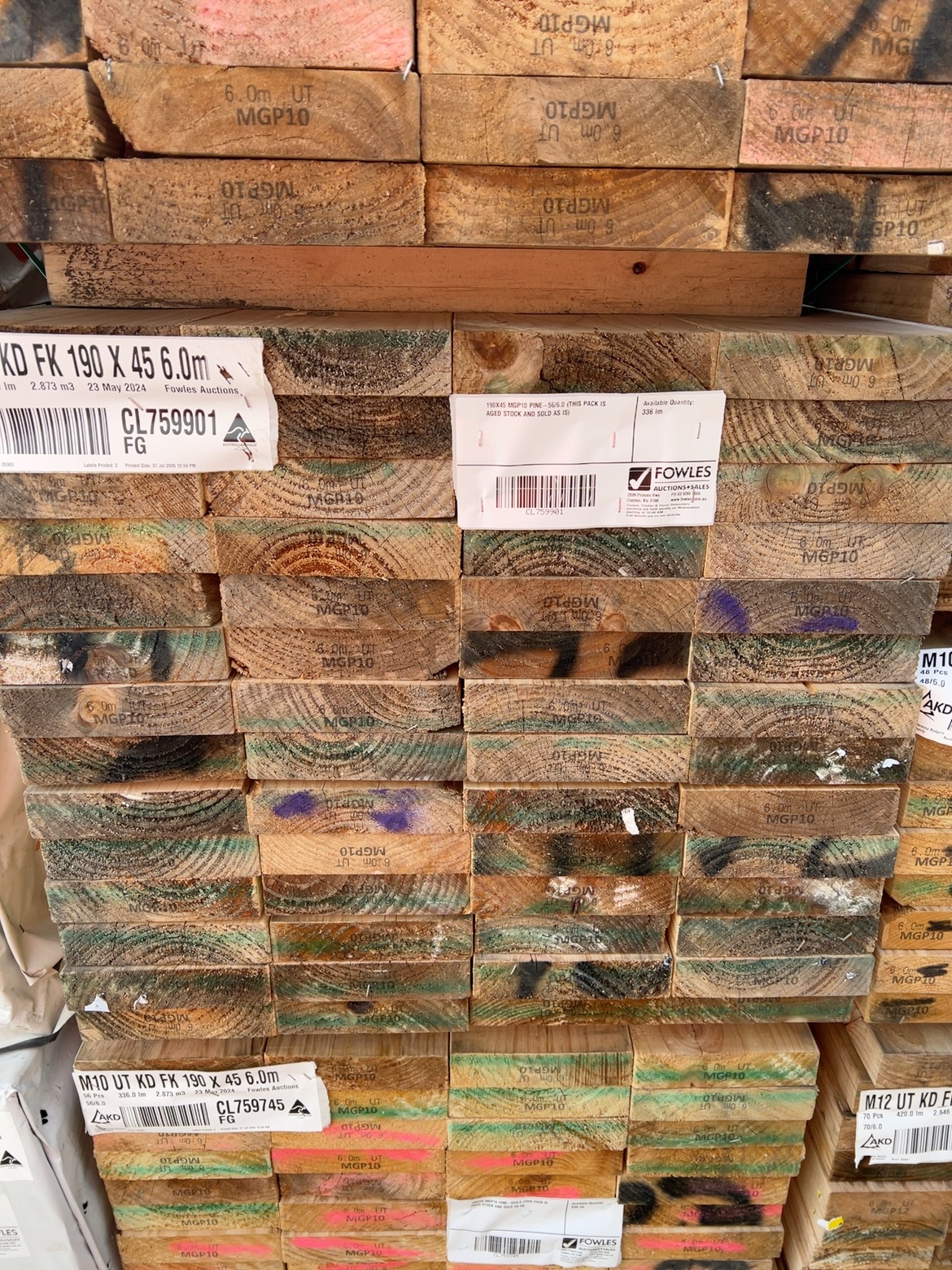 190X45 MGP10 PINE-56/6.0 (THIS PACK IS AGED STOCK AND SOLD AS IS) 190X45 MGP10 PINE-56/6.0 (THIS PACK IS AGED STOCK AND SOLD AS IS)