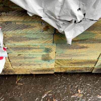 190X45 T2 BLUE MGP10 PINE-44/6.0 (THIS PACK IS AGED STOCK AND SOLD AS IS)