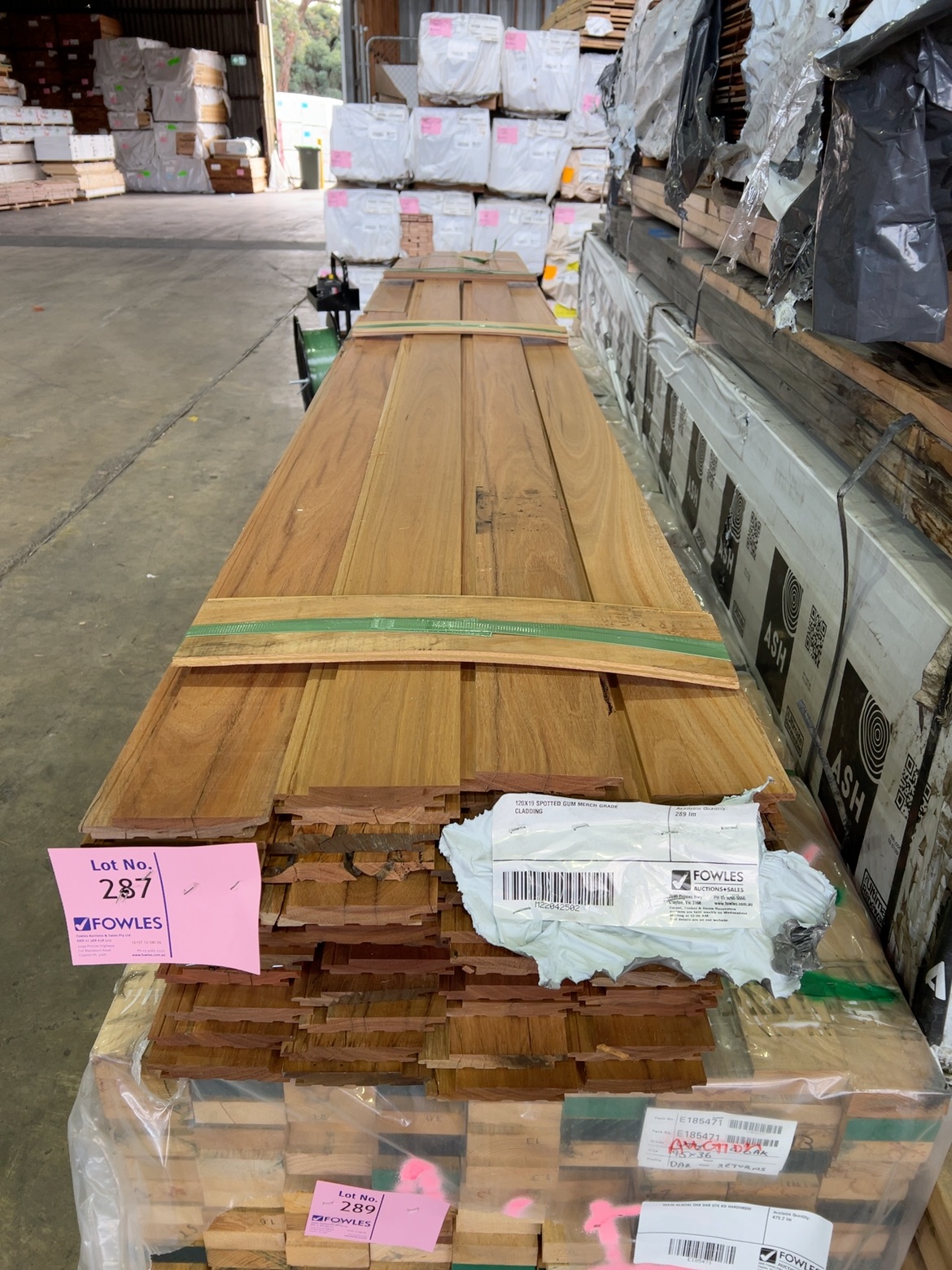 120X19 SPOTTED GUM MERCH GRADE CLADDING 120X19 SPOTTED GUM MERCH GRADE CLADDING