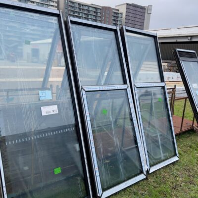 2500X2901 AWNING ALUMINIUM WINDOW (NO TIMBER REVEALS)- (3 PANELS 2500X967 1 X FIX 2 X AWN) 2500X2901 AWNING ALUMINIUM WINDOW (NO TIMBER REVEALS)- (3 PANELS 2500X967 1 X FIX 2 X AWN)