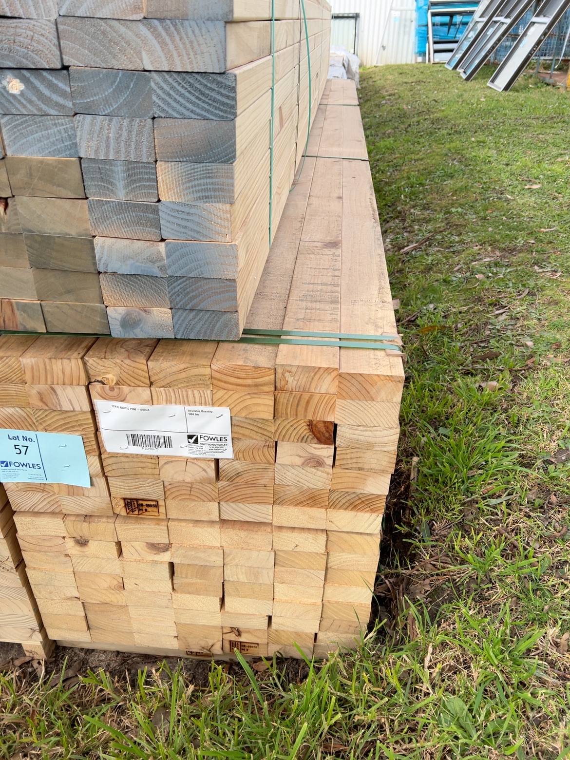 90X45 MGP10 PINE-105/4.8 90X45 MGP10 PINE-105/4.8
