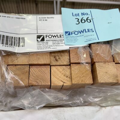 42X42 AUS OAK DAR UTE KD HARDWOOD