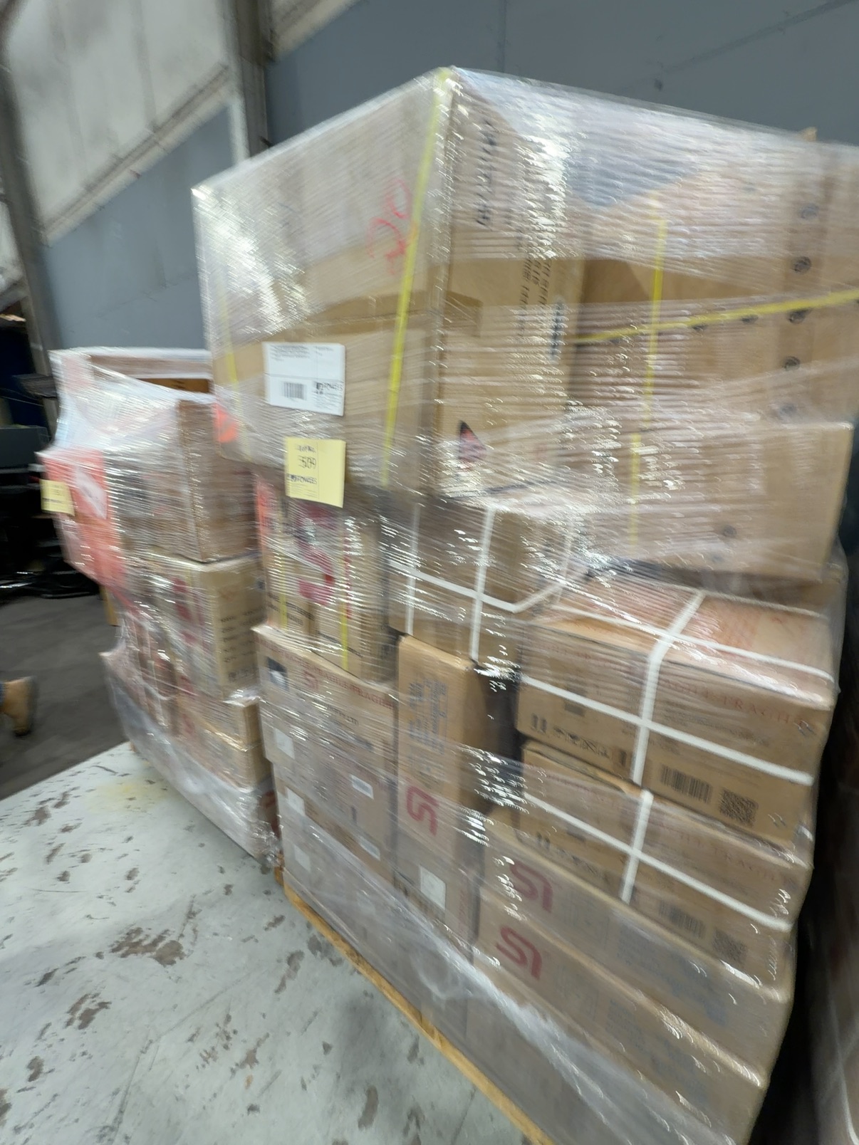PALLET OF ASSORTED BATHROOM TAPWARE AND ACCESSORIES, GRATES, POP UP WASTES, BASINS, KITCHEN MIXERS, BASIN MIXERS ETC SOLD AS IS PALLET OF ASSORTED BATHROOM TAPWARE AND ACCESSORIES, GRATES, POP UP WASTES, BASINS, KITCHEN MIXERS, BASIN MIXERS ETC SOLD AS IS