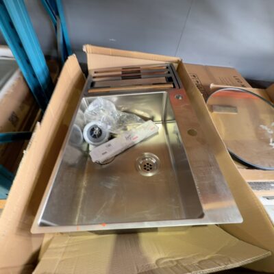 NEW FRANKE BOX 540MM SINK, BWX220-54, 127.0645.016, 12 MONTH WARRANTY NEW FRANKE BOX 540MM SINK, BWX220-54, 127.0645.016, 12 MONTH WARRANTY