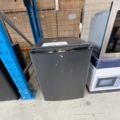 NEW SILENT 60 LITRE MOTEL QUIET MINI BAR FRIDGE WITH SOLID DOOR & LOCK, DW60E, 12 MONTH WARRANTY NEW SILENT 60 LITRE MOTEL QUIET MINI BAR FRIDGE WITH SOLID DOOR & LOCK, DW60E, 12 MONTH WARRANTY