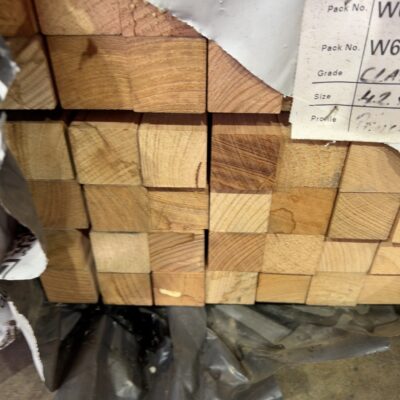 42X42 AUS OAK P/ROUND CLASSIC KD HARDWOOD-96/5.4