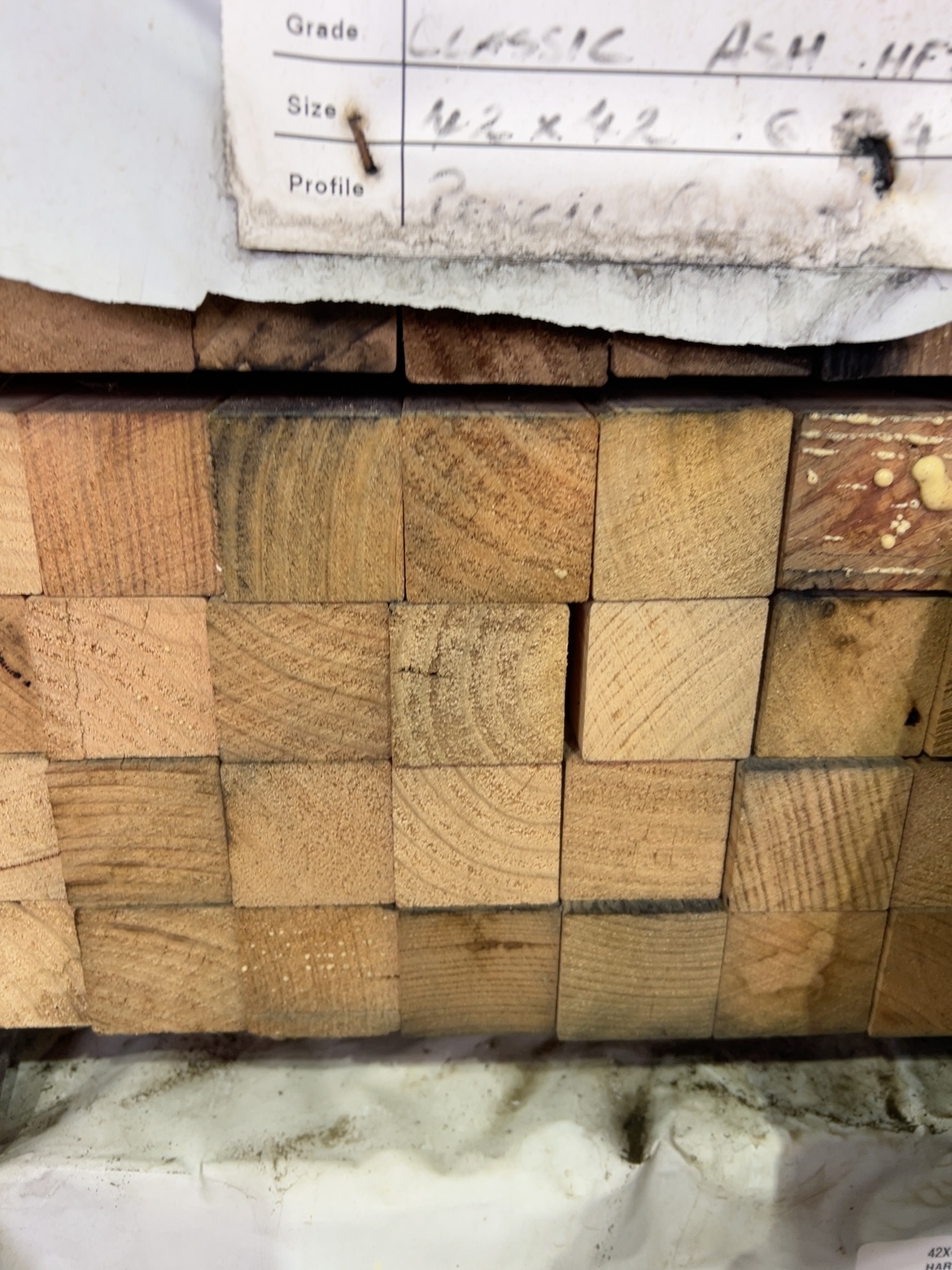 42X42 AUS OAK CLASSIC F/J P/ROUND KD HARDWOOD-96/5.4 42X42 AUS OAK CLASSIC F/J P/ROUND KD HARDWOOD-96/5.4