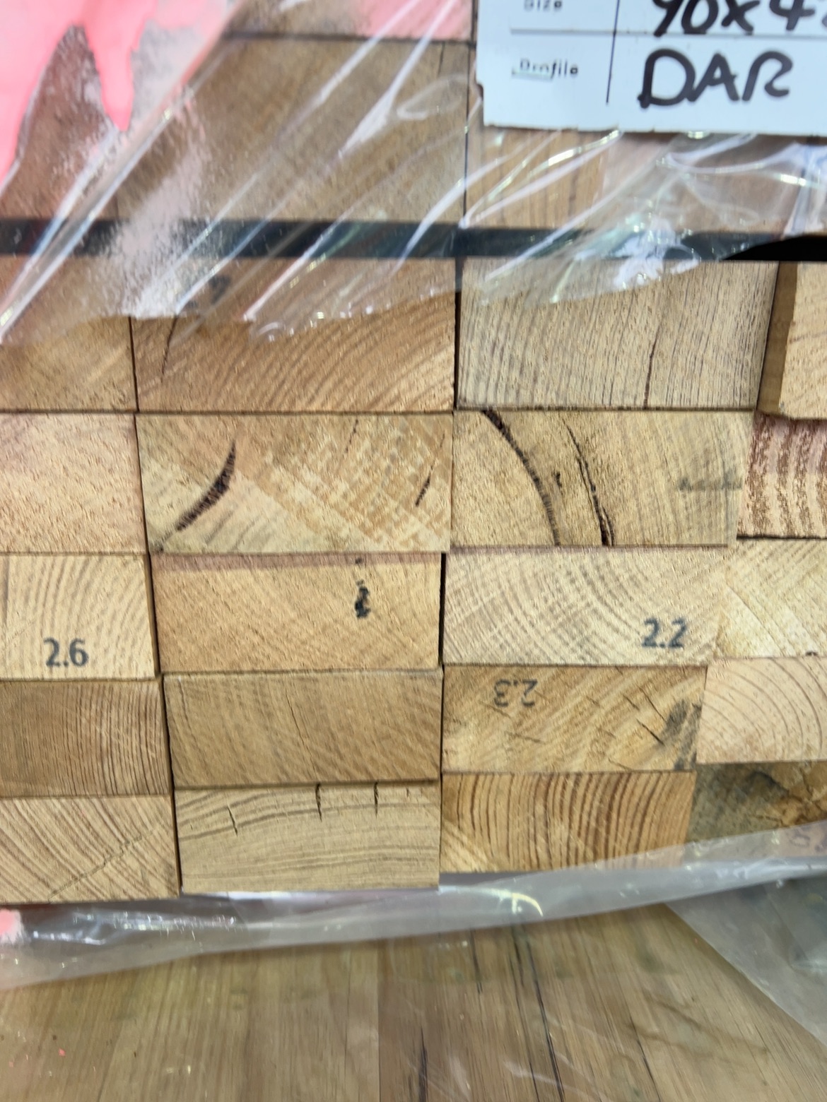 90X42 AUS OAK DAR UTE KD HARDWOOD 90X42 AUS OAK DAR UTE KD HARDWOOD