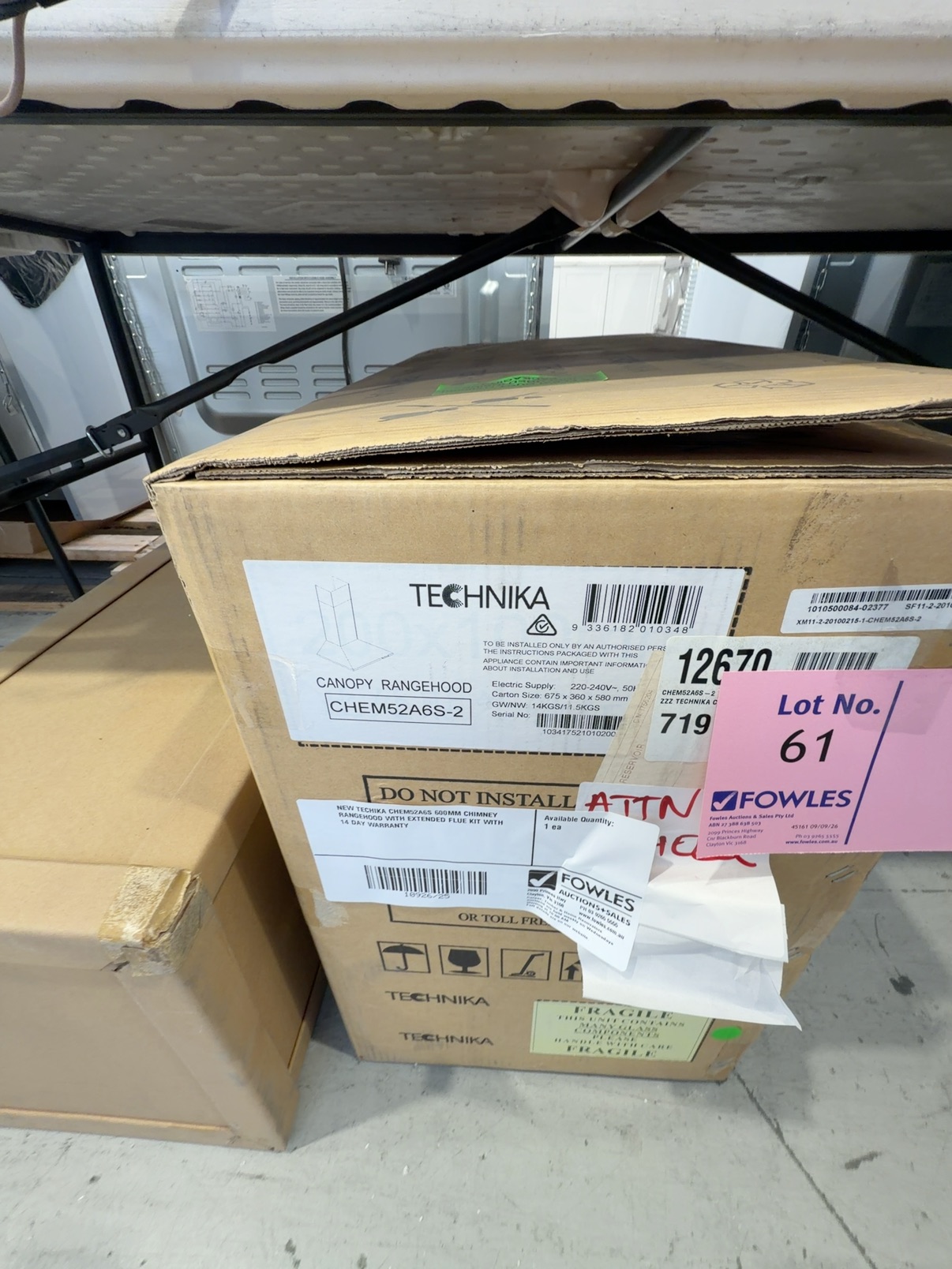NEW TECHIKA CHEM52A6S 600MM CHIMNEY RANGEHOOD WITH EXTENDED FLUE KIT WITH 14 DAY WARRANTY NEW TECHIKA CHEM52A6S 600MM CHIMNEY RANGEHOOD WITH EXTENDED FLUE KIT WITH 14 DAY WARRANTY