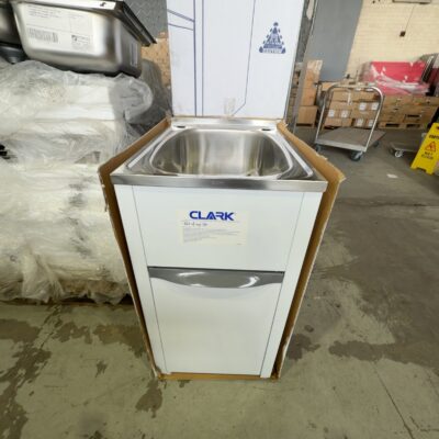 NEW CAROMA EUREKA F8111 LAUNDRY CABINET 14 DAY WARRANTY NEW CAROMA EUREKA F8111 LAUNDRY CABINET 14 DAY WARRANTY