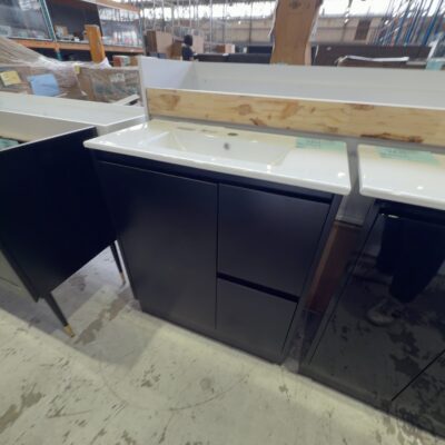 NEW 750MM MATTE BLACK NARROW FLOOR VANITY WITH CERAMIC TOP SK32-750WBM-SD NEW 750MM MATTE BLACK NARROW FLOOR VANITY WITH CERAMIC TOP SK32-750WBM-SD