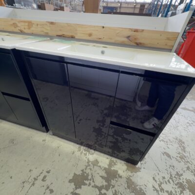 NEW 900MM GLOSS BLACK NARROW FLOOR VANITY WITH CERAMIC TOP SK32-900WB-SD NEW 900MM GLOSS BLACK NARROW FLOOR VANITY WITH CERAMIC TOP SK32-900WB-SD