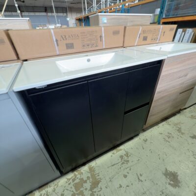 NEW 900MM MATTE BLACK VANITY WITH CERAMIC TOP, SK7-900WBM NEW 900MM MATTE BLACK VANITY WITH CERAMIC TOP, SK7-900WBM