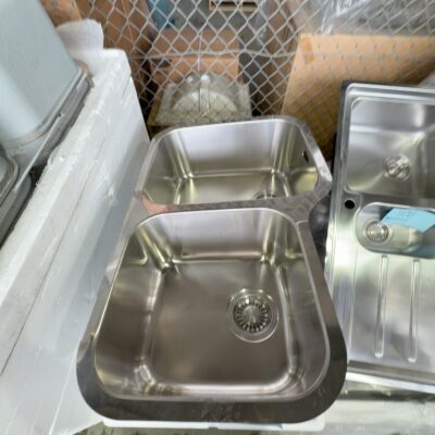 NEW FRANKE ARX 120-35/33 ARIANE DOUBLE UNDERMOUNT SINK WITH FRANKE WASTES 655/662/094 X 1 NEW FRANKE ARX 120-35/33 ARIANE DOUBLE UNDERMOUNT SINK WITH FRANKE WASTES 655/662/094 X 1