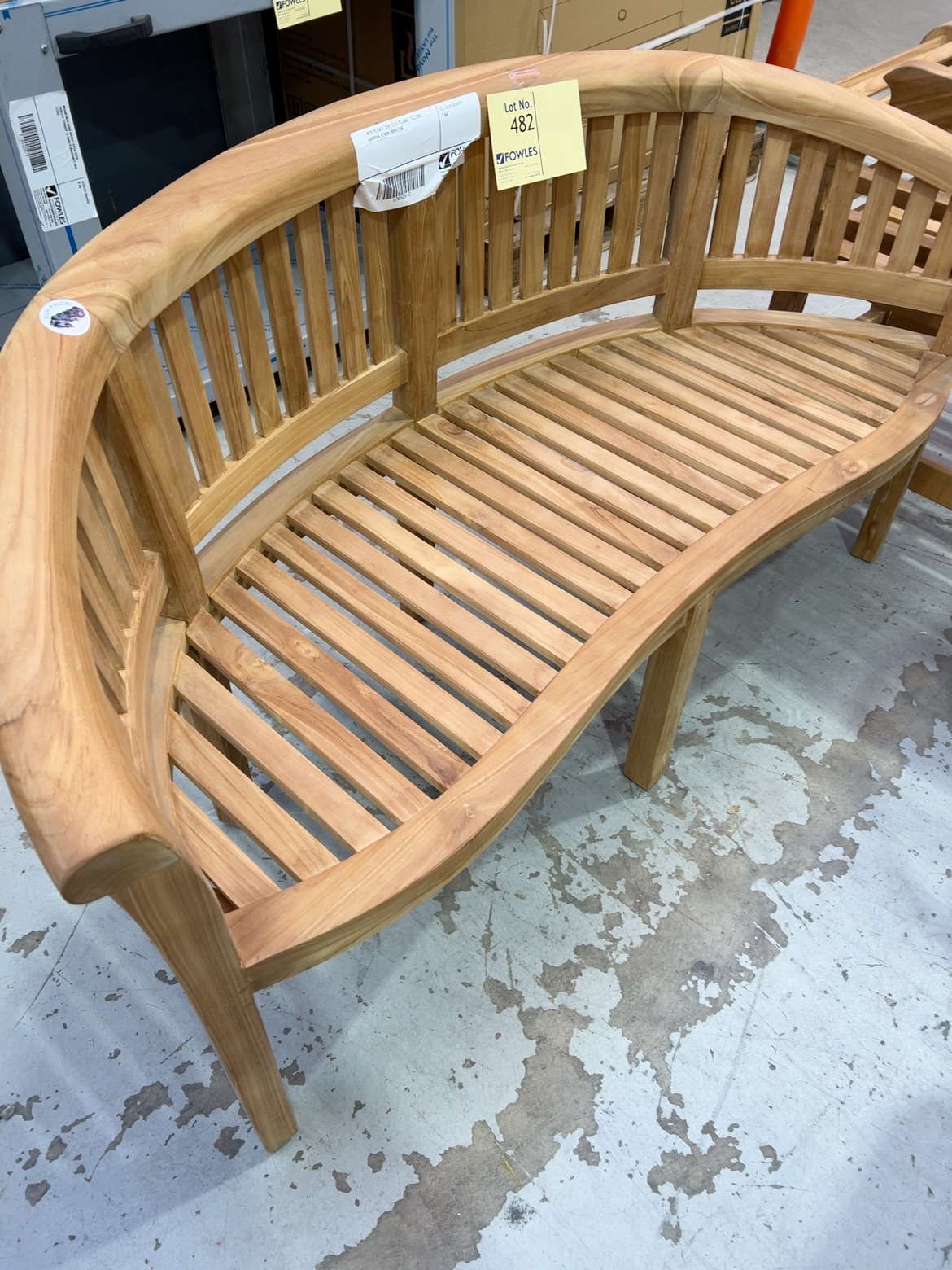 NEW PLANTATION TEAK PEANUT 1500MM GARDEN BENCH RRP$1290 NEW PLANTATION TEAK PEANUT 1500MM GARDEN BENCH RRP$1290