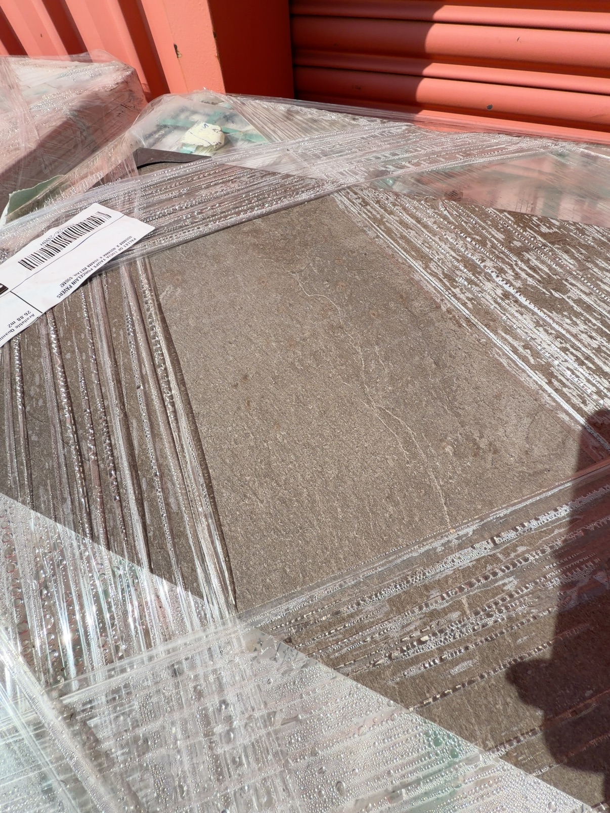 PALLET OF LUCIA TAUPE PORCELAIN PAVERS 800MM X 400MM X 20MM RETAIL $90M2 PALLET OF LUCIA TAUPE PORCELAIN PAVERS 800MM X 400MM X 20MM RETAIL $90M2