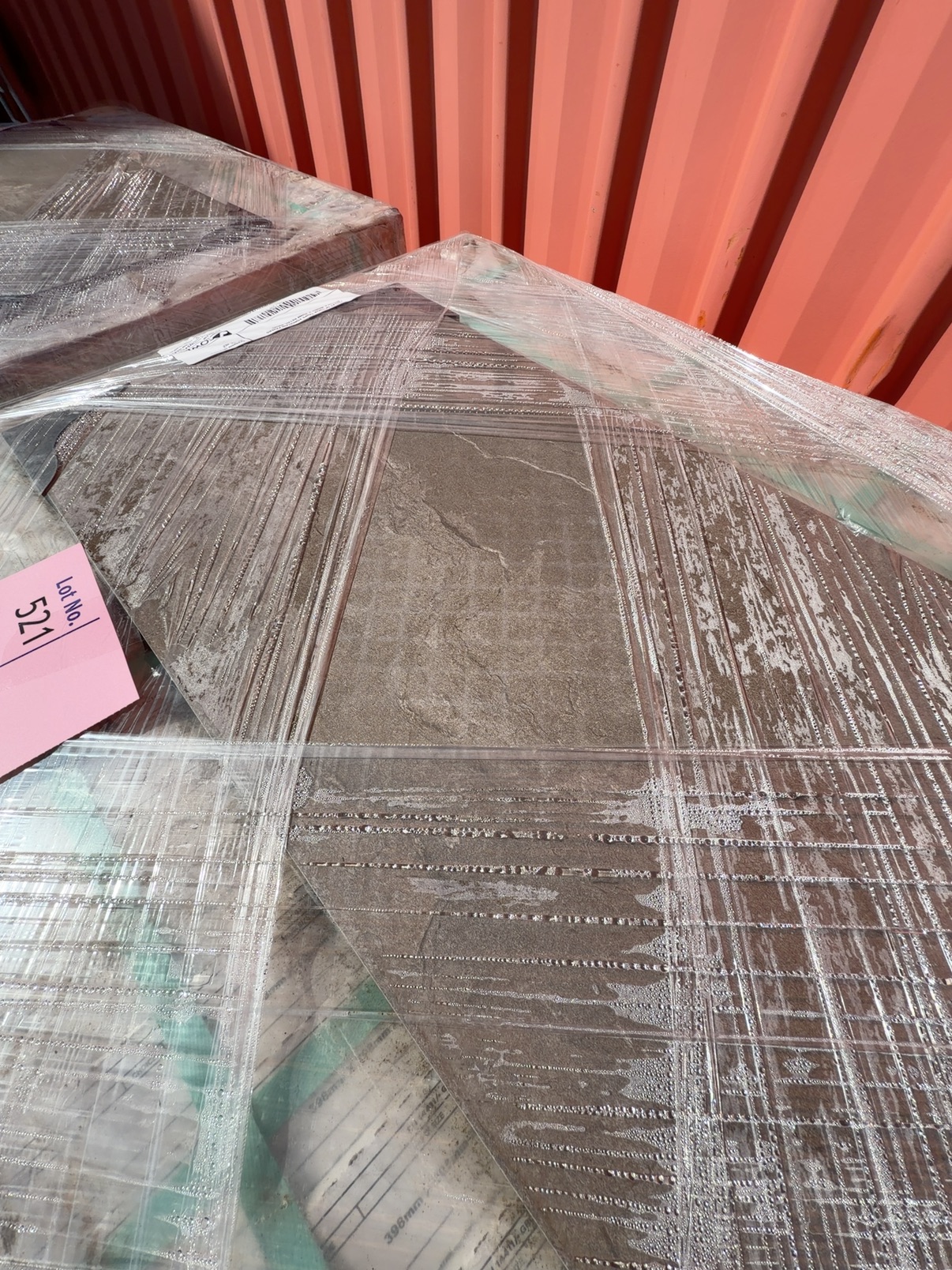 PALLET OF LUCIA TAUPE PORCELAIN PAVERS 800MM X 400MM X 20MM RETAIL $90M2 PALLET OF LUCIA TAUPE PORCELAIN PAVERS 800MM X 400MM X 20MM RETAIL $90M2