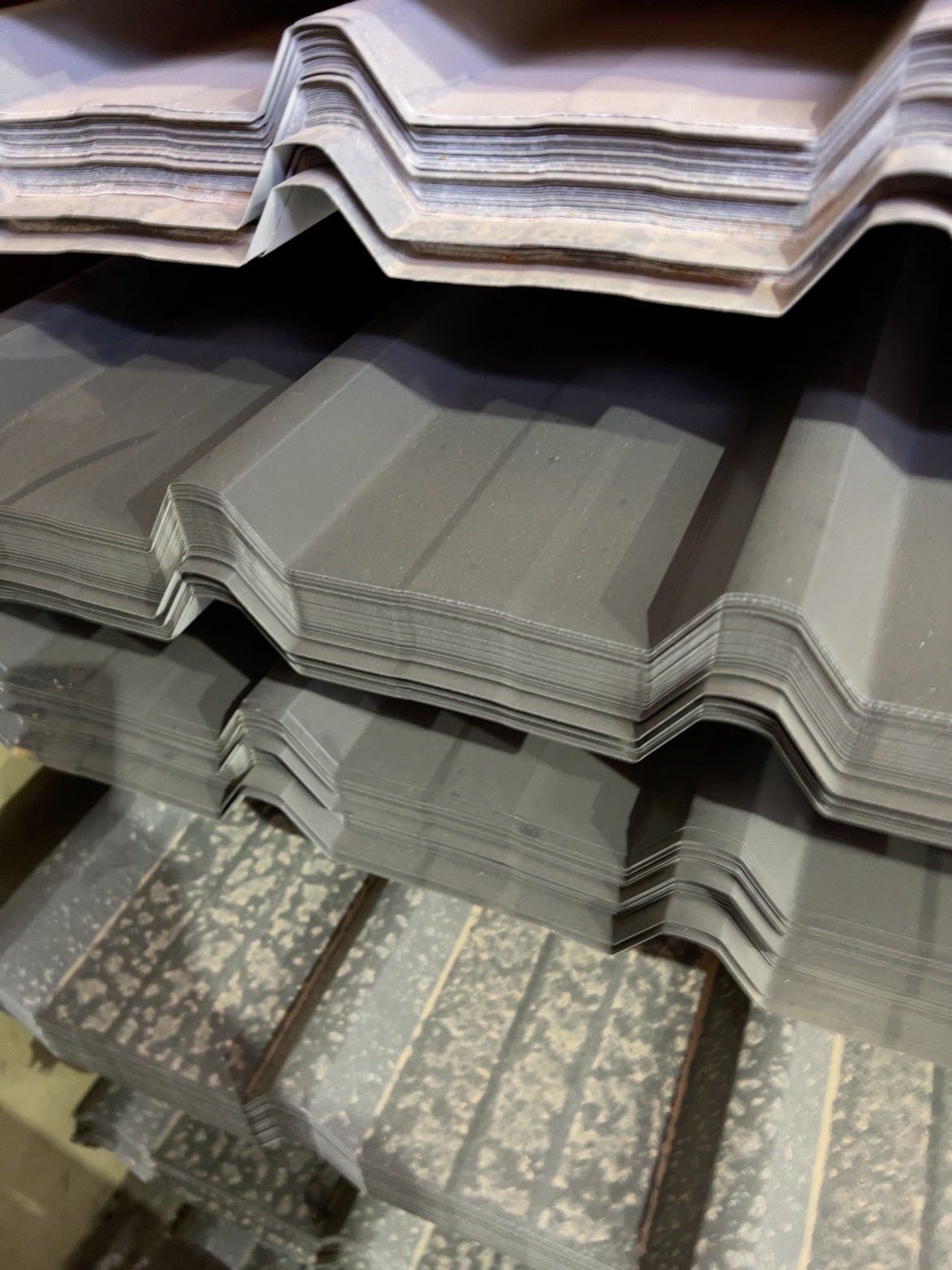 MONUMENT TRIMDEK METAL ROOFING SHEETS (.042 BMT, 762MM COVER)- 50 SHEETS X 6.0 LONG MONUMENT TRIMDEK METAL ROOFING SHEETS (.042 BMT, 762MM COVER)- 50 SHEETS X 6.0 LONG