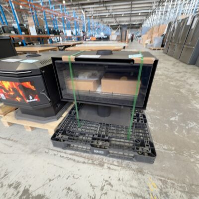 EX DISPLAY SCANDIA FRAAM HORIZON WOOD HEATER WITH PEDESTAL, 3 SPEED FAN, HEATS UP TO 300M2, LARGE LANDSCAPE GLASS DOOR SG0011-24-0274 RRP$2799 3 MONTHS WARRANTY EX DISPLAY SCANDIA FRAAM HORIZON WOOD HEATER WITH PEDESTAL, 3 SPEED FAN, HEATS UP TO 300M2, LARGE LANDSCAPE GLASS DOOR SG0011-24-0274 RRP$2799 3 MONTHS WARRANTY