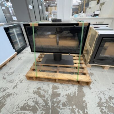 EX DISPLAY SCANDIA FRAAM HORIZON WOOD HEATER WITH PEDESTAL, 3 SPEED FAN, HEATS UP TO 300M2, LARGE LANDSCAPE GLASS DOOR SG0011-24-0347 RRP$2799 3 MONTHS WARRANTY EX DISPLAY SCANDIA FRAAM HORIZON WOOD HEATER WITH PEDESTAL, 3 SPEED FAN, HEATS UP TO 300M2, LARGE LANDSCAPE GLASS DOOR SG0011-24-0347 RRP$2799 3 MONTHS WARRANTY