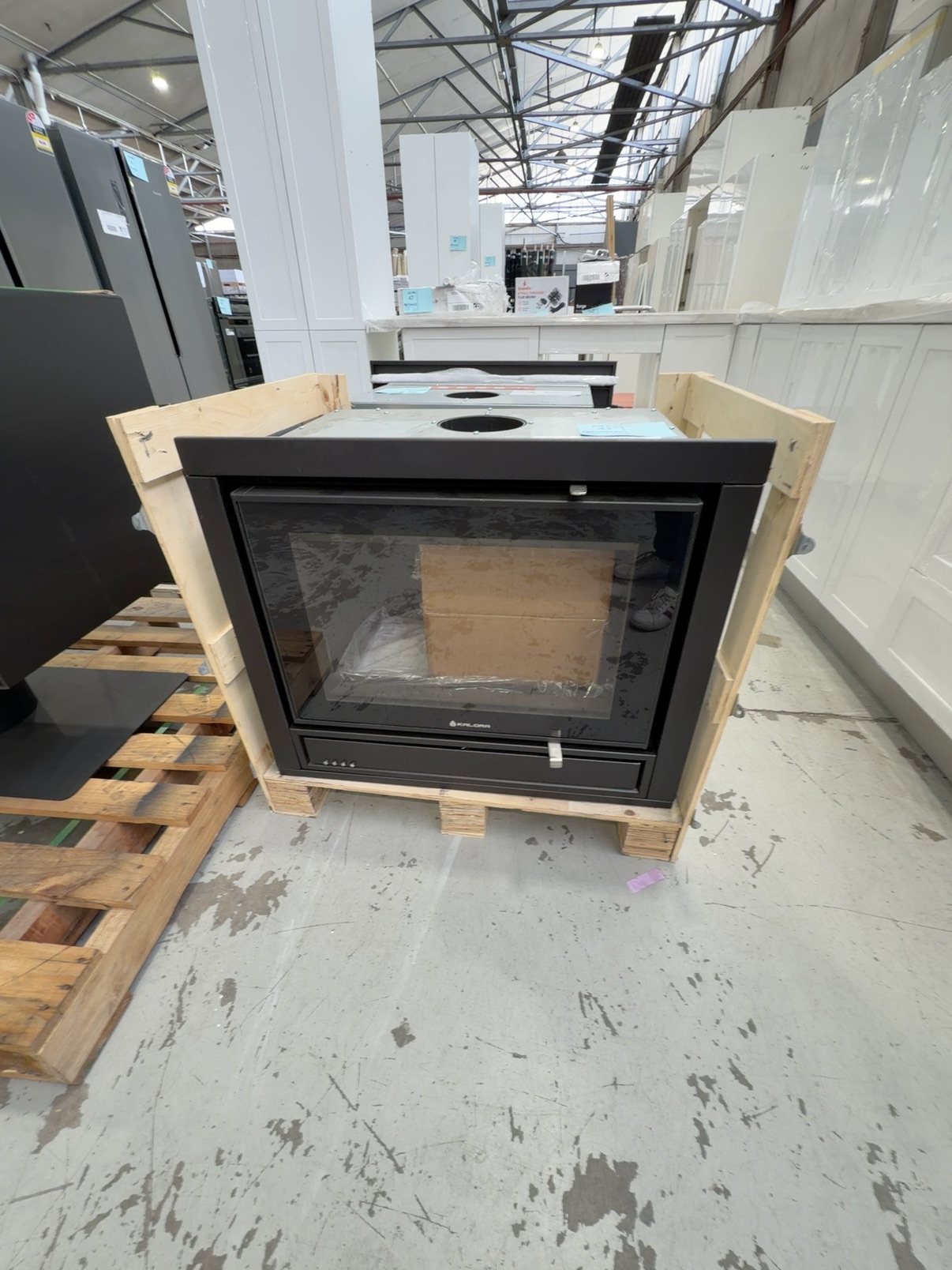 EX DISPLAY SCANDIA KALORA ACCENT INBUILT WOOD HEATER, HEATS UP TO 280M2, FAN FORCED, RRP$1999 SG00172-25-0084 3 MONTHS WARRANTY EX DISPLAY SCANDIA KALORA ACCENT INBUILT WOOD HEATER, HEATS UP TO 280M2, FAN FORCED, RRP$1999 SG00172-25-0084 3 MONTHS WARRANTY
