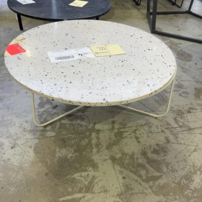 EX HIRE ROUND WHITE TERRAZZO STONE COFFEE TABLE, SOLD AS IS EX HIRE ROUND WHITE TERRAZZO STONE COFFEE TABLE, SOLD AS IS